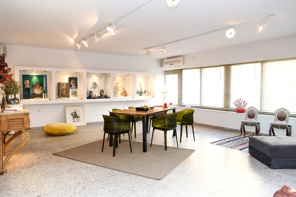 Apart Suite – A Place ApArt 7