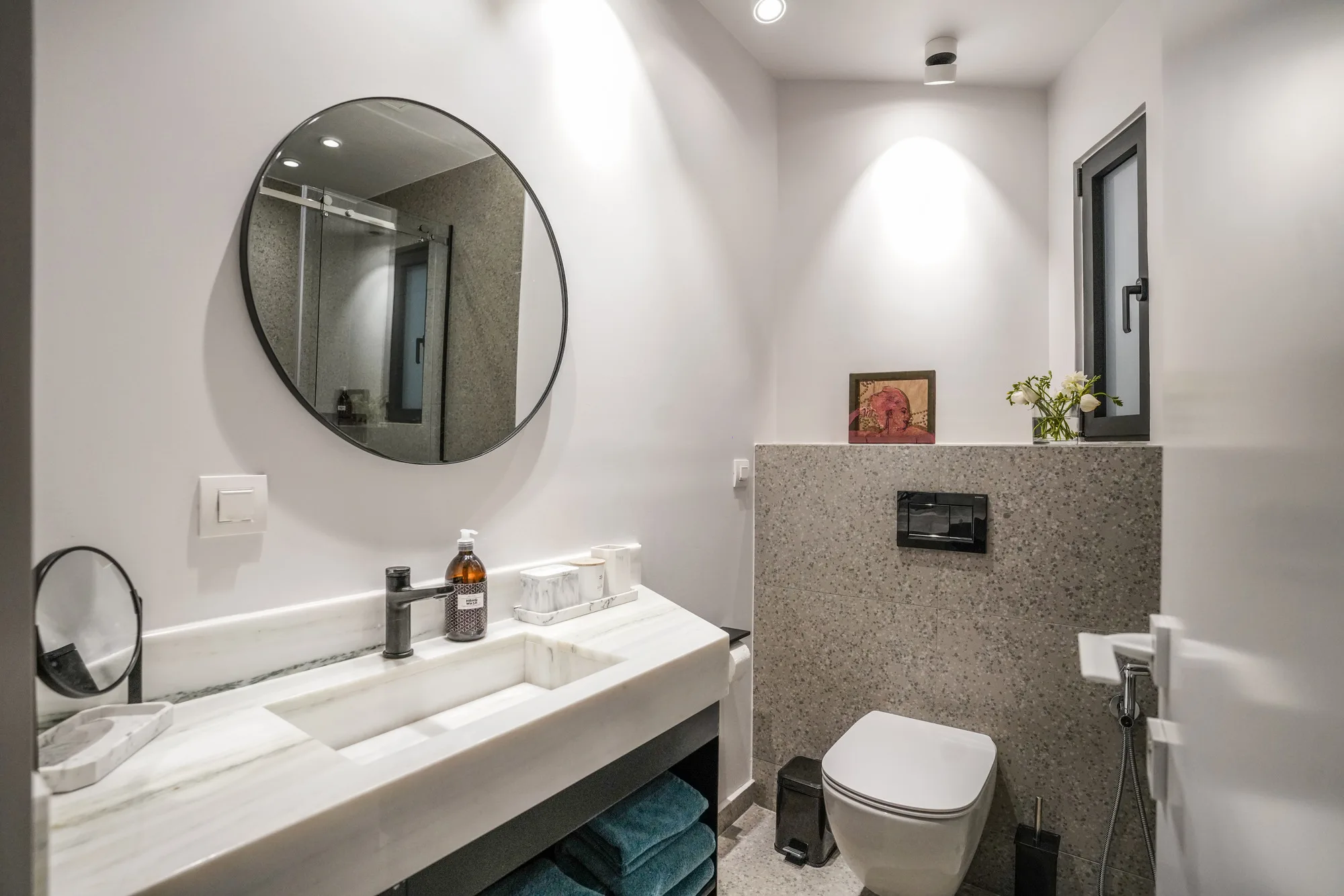 Apart Loft – A Place ApArt